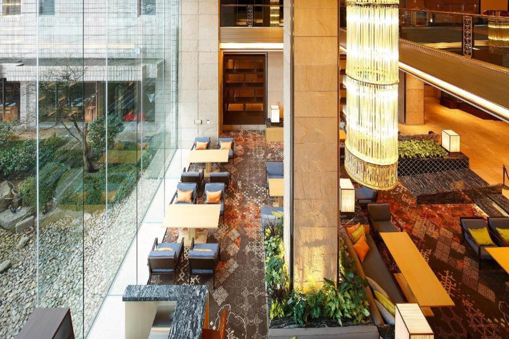 Hotel New Omi Omihacsiman Kültér fotó