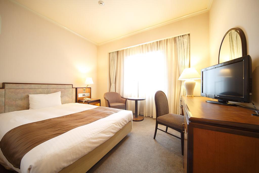 Hotel New Omi Omihacsiman Kültér fotó
