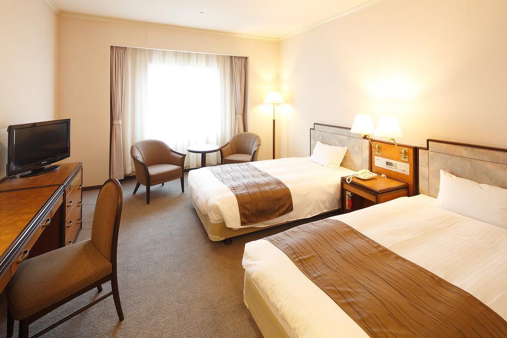 Hotel New Omi Omihacsiman Kültér fotó